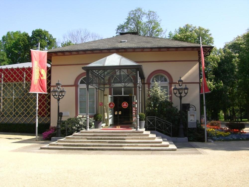 Hotel Haus Am Park Bad Homburg vor der Hoehe Luaran gambar