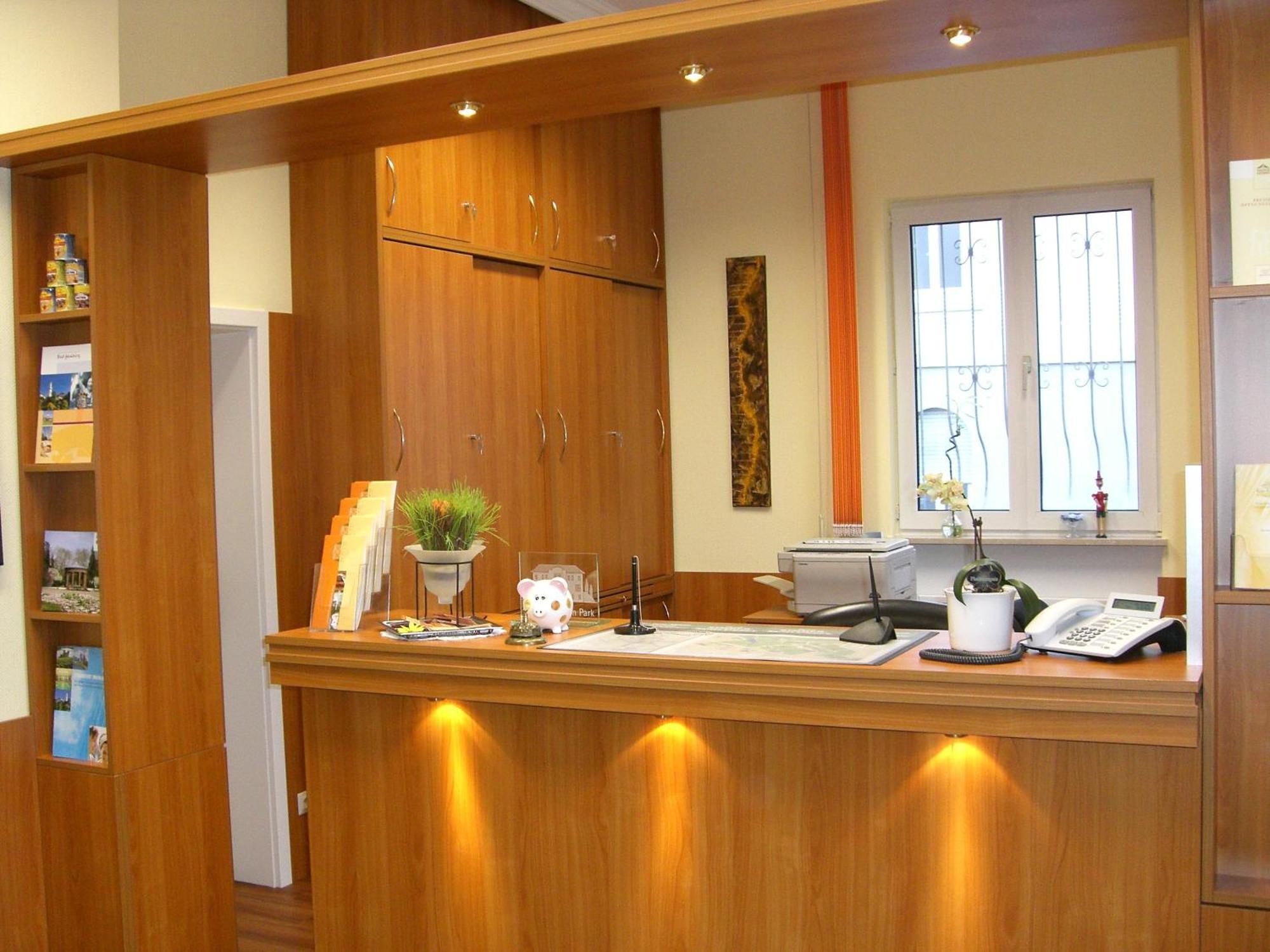 Hotel Haus Am Park Bad Homburg vor der Hoehe Luaran gambar